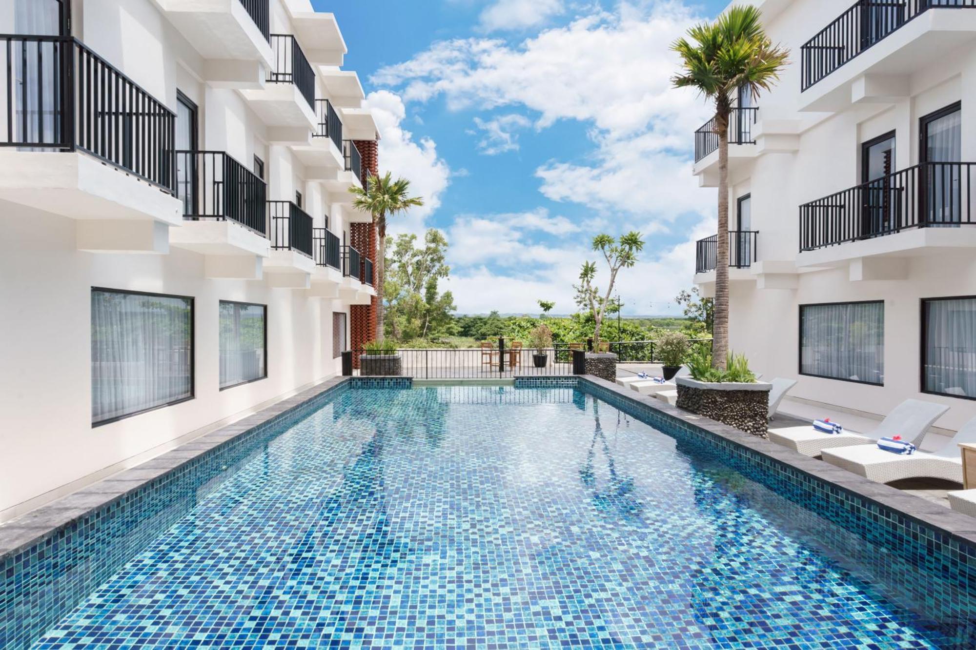 Hotel Swiss-belcourt Lombok 3*